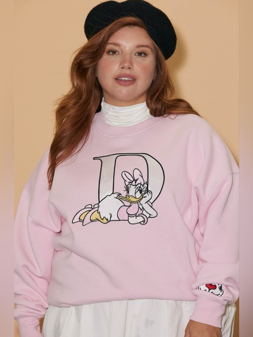 Disney x Forever 21 Pink Daisy Duck Graphic Embroidered Sweatshirt